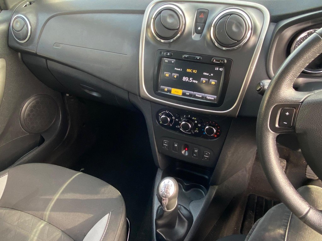 Used Dacia Sandero Stepway 2013 for sale - 77780782: Photo 33