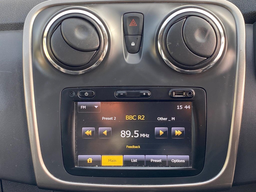 Used Dacia Sandero Stepway 2013 for sale - 77780782: Photo 34