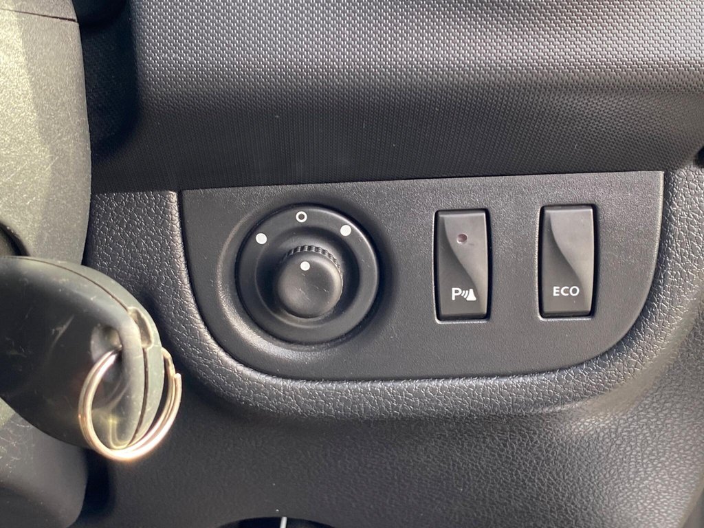 Used Dacia Sandero Stepway 2013 for sale - 77780782: Photo 43