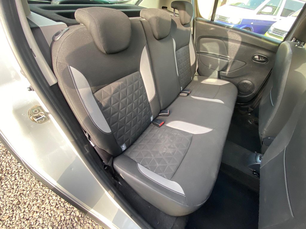 Used Dacia Sandero Stepway 2013 for sale - 77780782: Photo 45