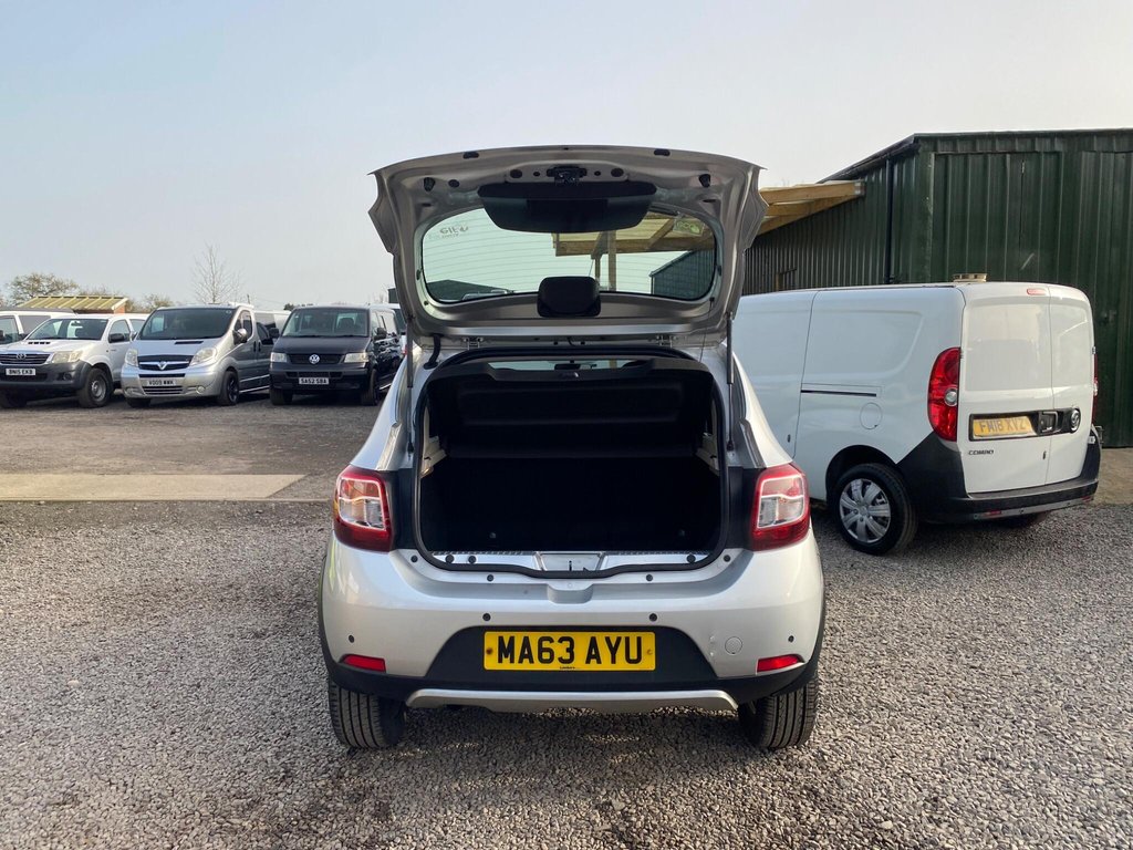 Used Dacia Sandero Stepway 2013 for sale - 77780782: Photo 49