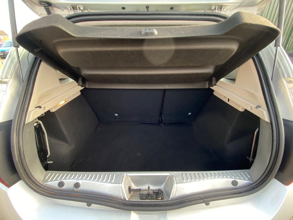 Used Dacia Sandero Stepway 2013 for sale - 77780782: Photo 50