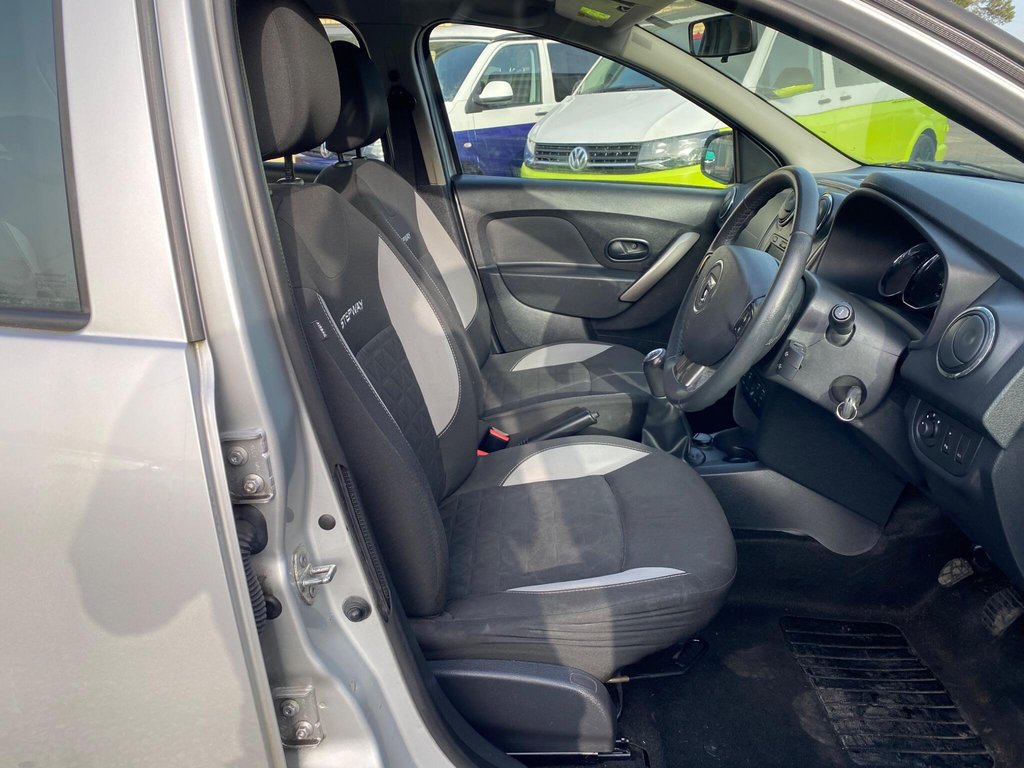 Used Dacia Sandero Stepway 2013 for sale - 77780782: Photo 6