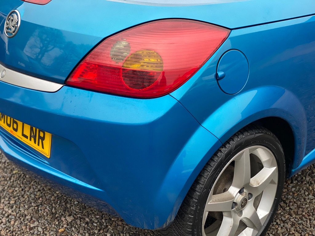 Used Vauxhall Tigra 2006 for sale - 77642325: Photo 14