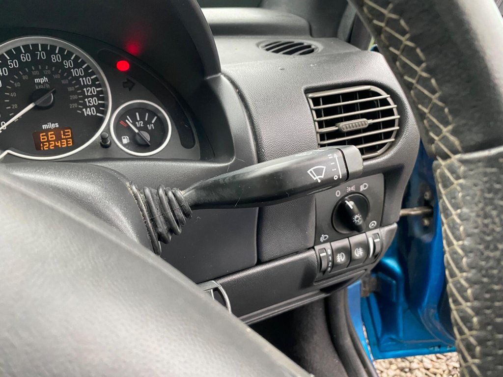 Used Vauxhall Tigra 2006 for sale - 77642325: Photo 18