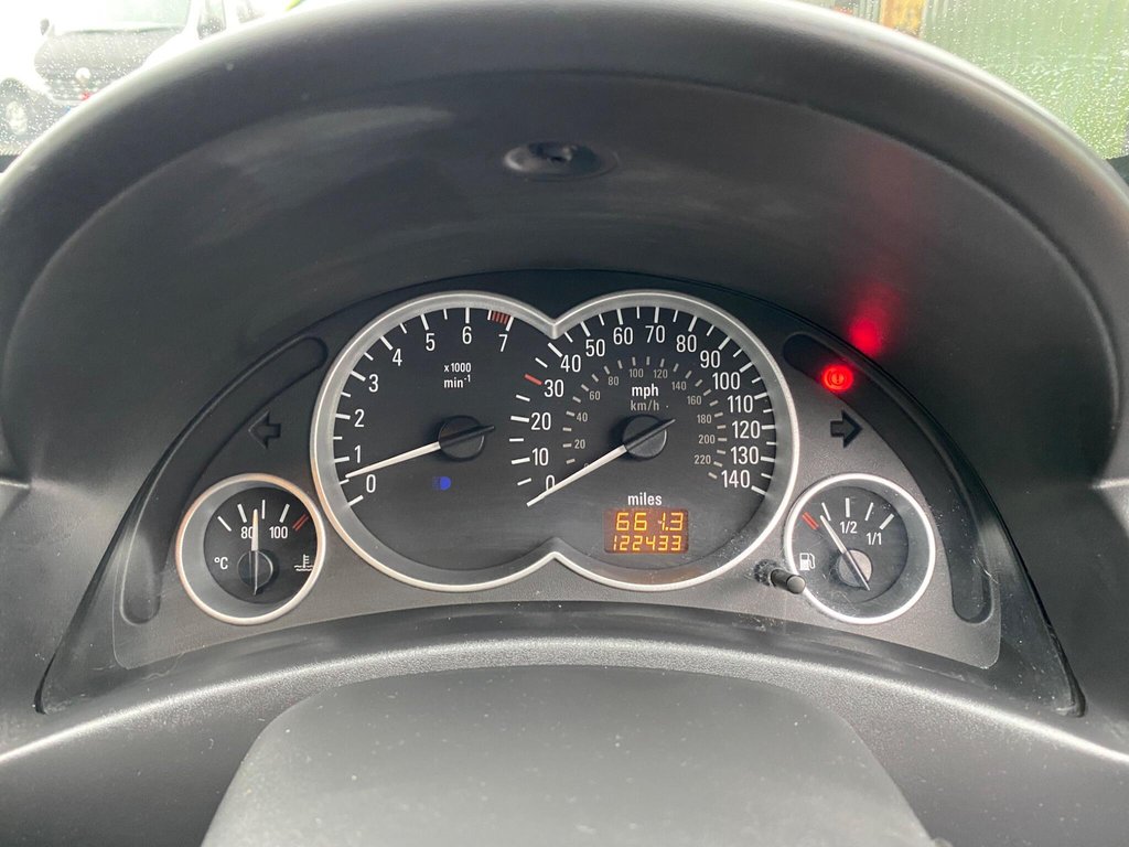 Used Vauxhall Tigra 2006 for sale - 77642325: Photo 23