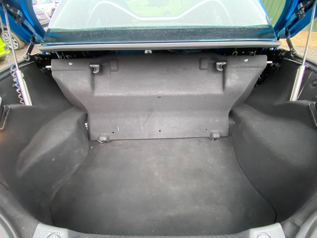 Used Vauxhall Tigra 2006 for sale - 77642325: Photo 26