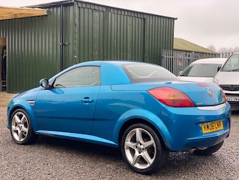 Used Vauxhall Tigra 2006 for sale - 77642325: Photo