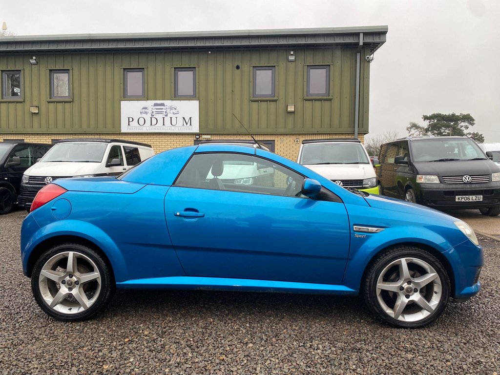Used Vauxhall Tigra 2006 for sale - 77642325: Photo 5