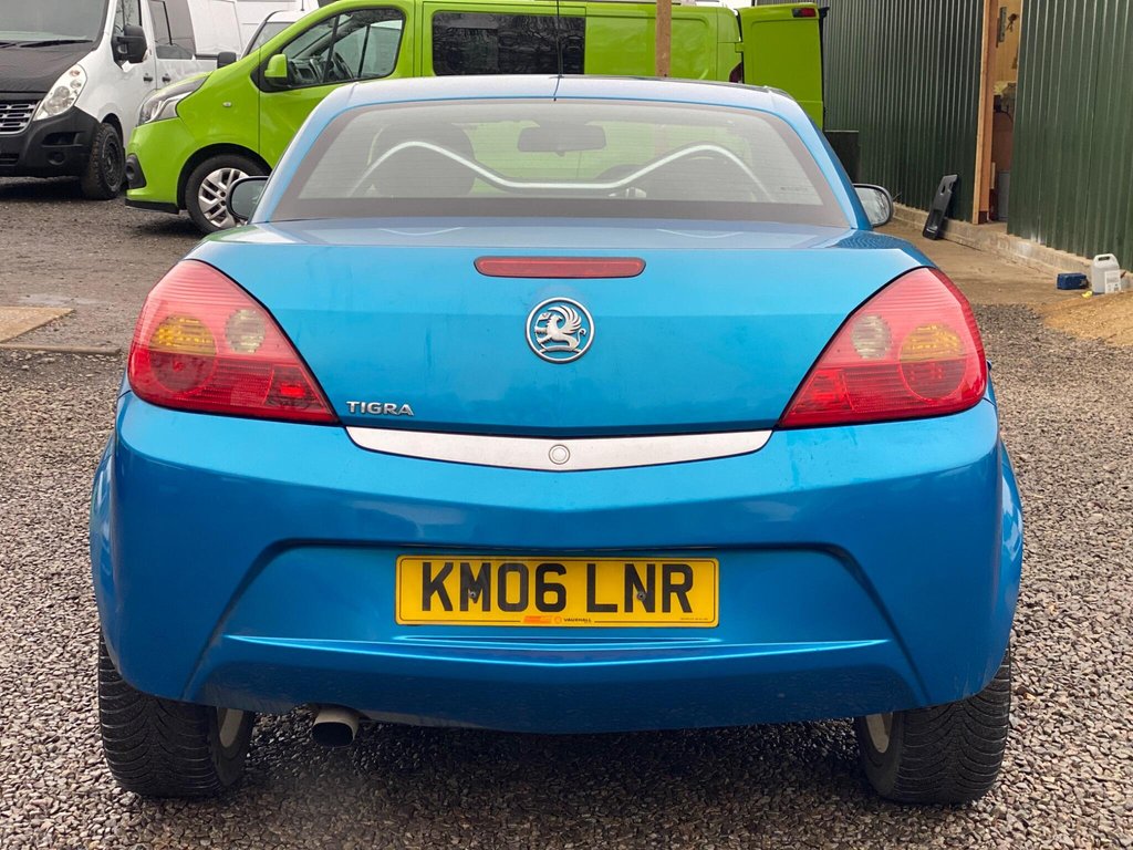Used Vauxhall Tigra 2006 for sale - 77642325: Photo 8