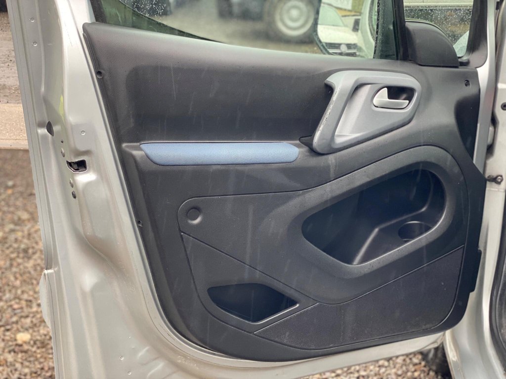 Used Citroen Berlingo Multispace 2010 for sale - 77525956: Photo 49