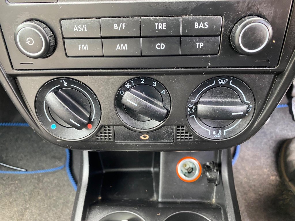 Used Volkswagen Fox 2010 for sale - 77734511: Photo 34