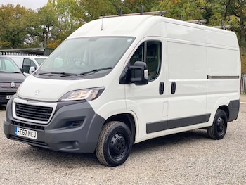 Used Peugeot Boxer 2017 for sale - 76210820: Photo