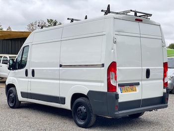 Used Peugeot Boxer 2017 for sale - 76210820: Photo
