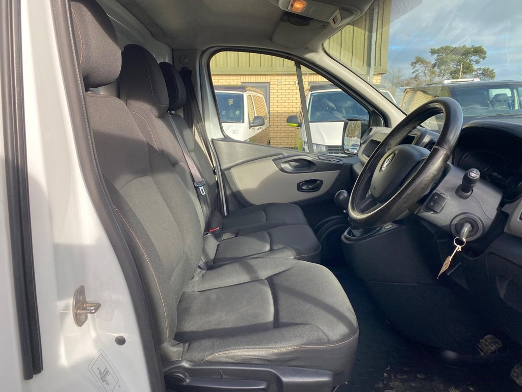 Used Renault Trafic 2015 for sale - 77525812: Photo 12