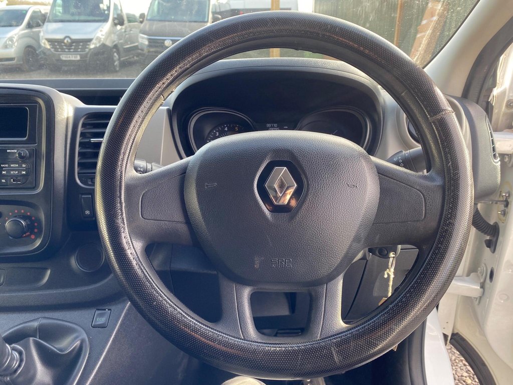 Used Renault Trafic 2015 for sale - 77525812: Photo 18