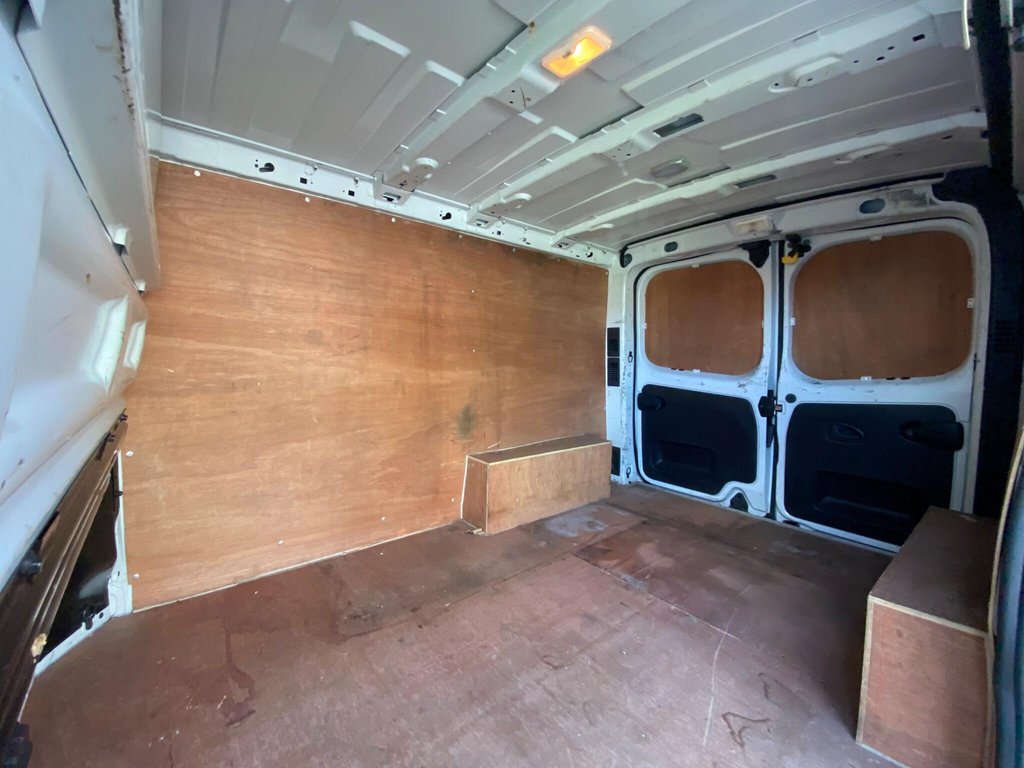 Used Renault Trafic 2015 for sale - 77525812: Photo 36