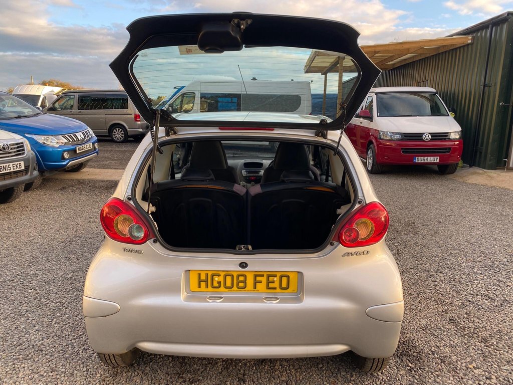 Used Toyota AYGO 2008 for sale - 76338564: Photo 10