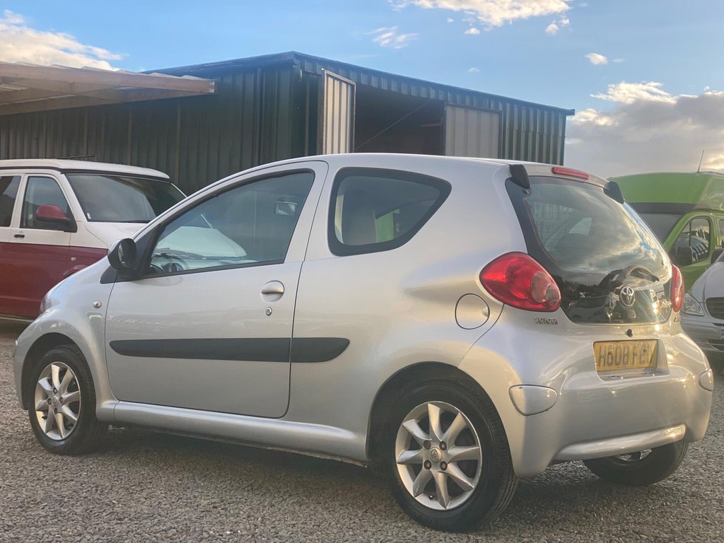 Used Toyota AYGO 2008 for sale - 76338564: Photo 4