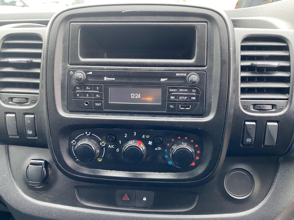 Used Vauxhall Vivaro 2019 for sale - 77525891: Photo 27