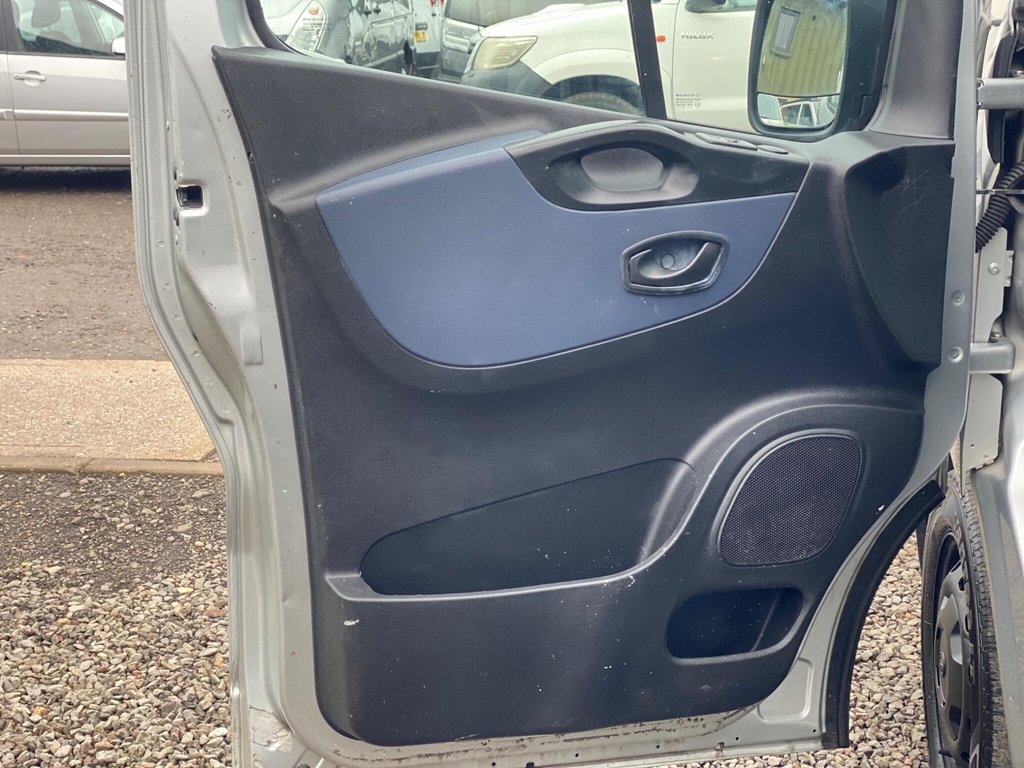 Used Vauxhall Vivaro 2019 for sale - 77525891: Photo 45