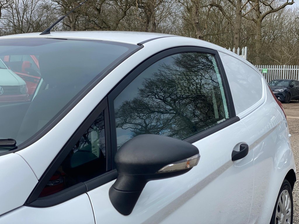 Used Ford Fiesta 2015 for sale - 77904777: Photo 17