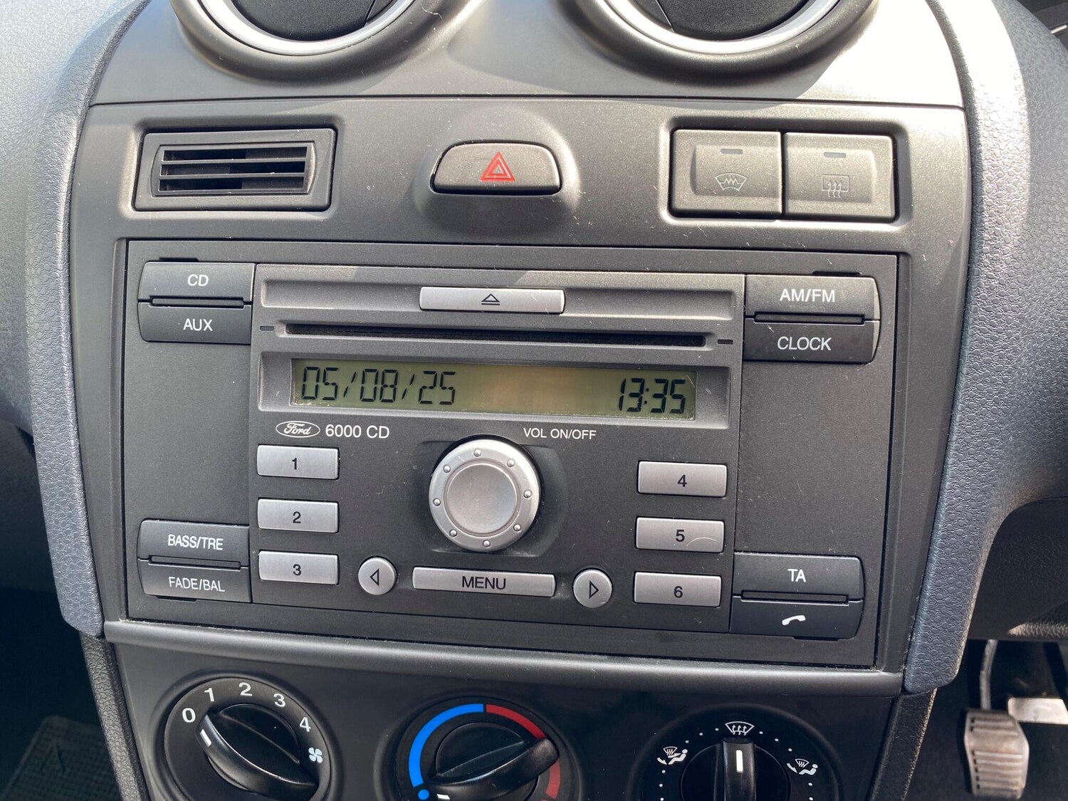 Vehicle 33