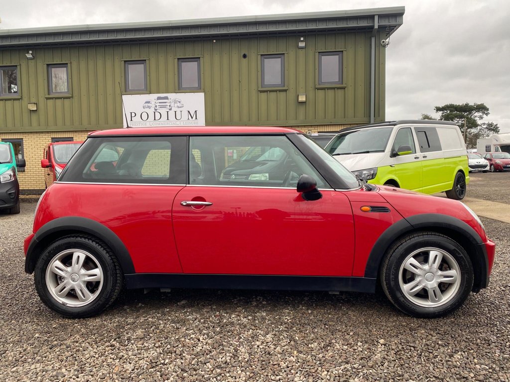 Used MINI Hatch 2005 for sale - 77685258: Photo 23