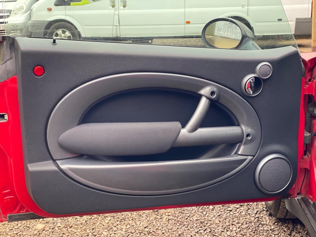 Used MINI Hatch 2005 for sale - 77685258: Photo 47