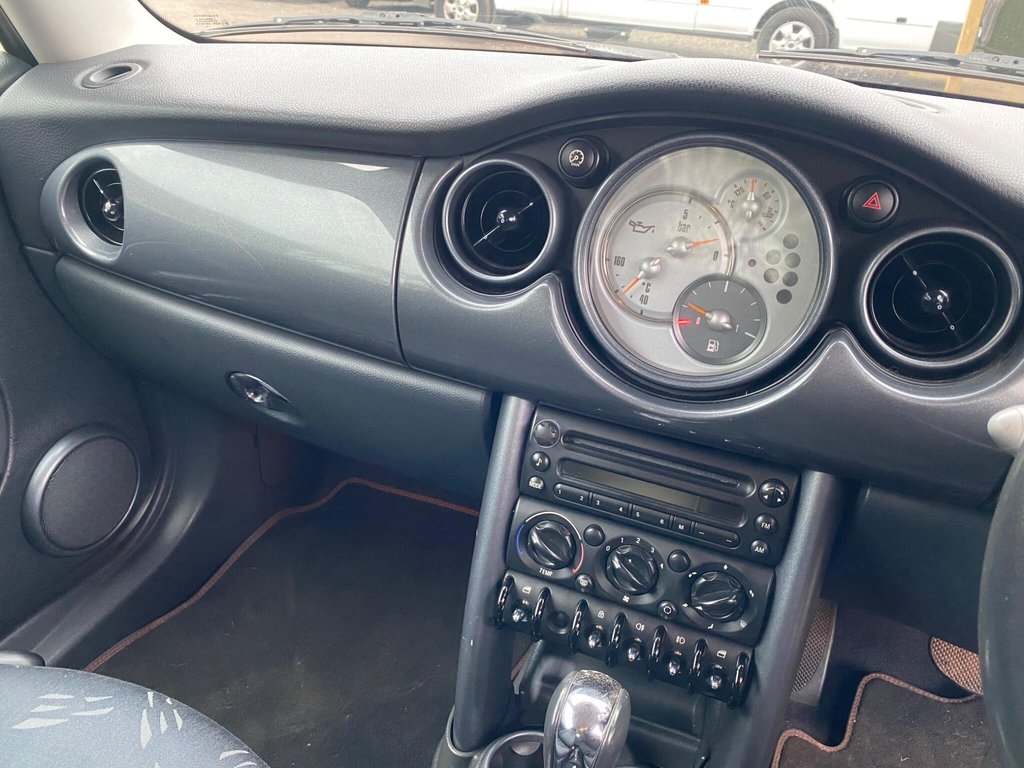 Used MINI Hatch 2005 for sale - 77685258: Photo 8