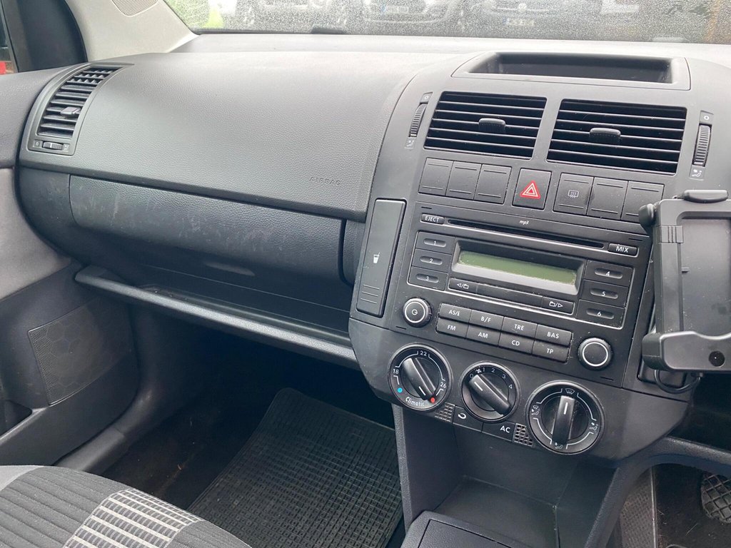 Used Volkswagen Polo 2007 for sale - 76986376: Photo 8