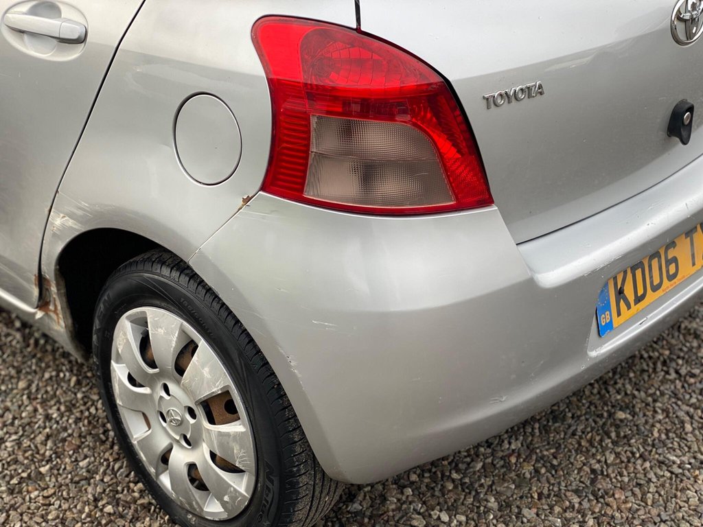 Used Toyota Yaris 2006 for sale - 76434459: Photo 12