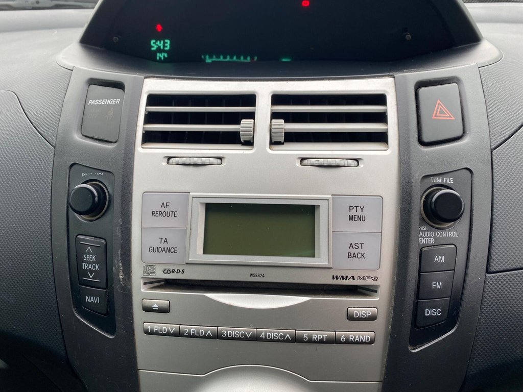 Used Toyota Yaris 2006 for sale - 76434459: Photo 22