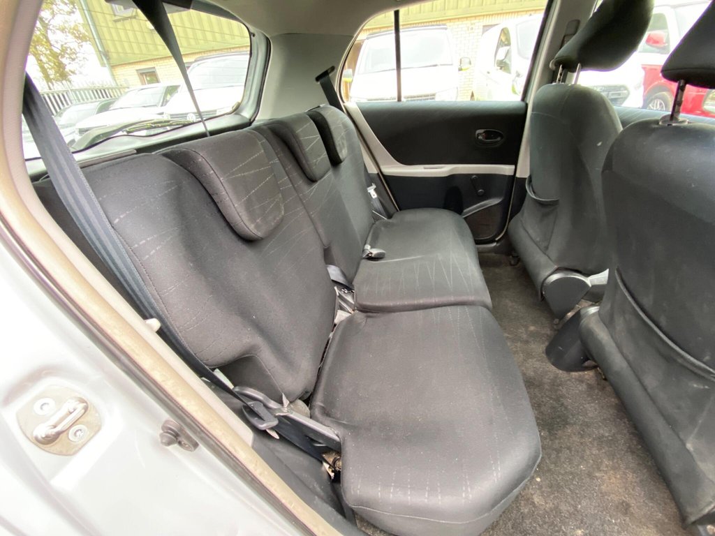 Used Toyota Yaris 2006 for sale - 76434459: Photo 30