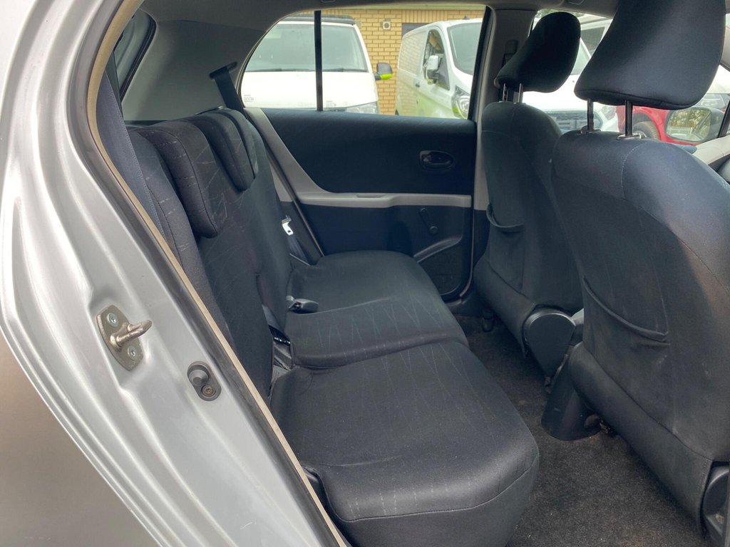 Used Toyota Yaris 2006 for sale - 76434459: Photo 31