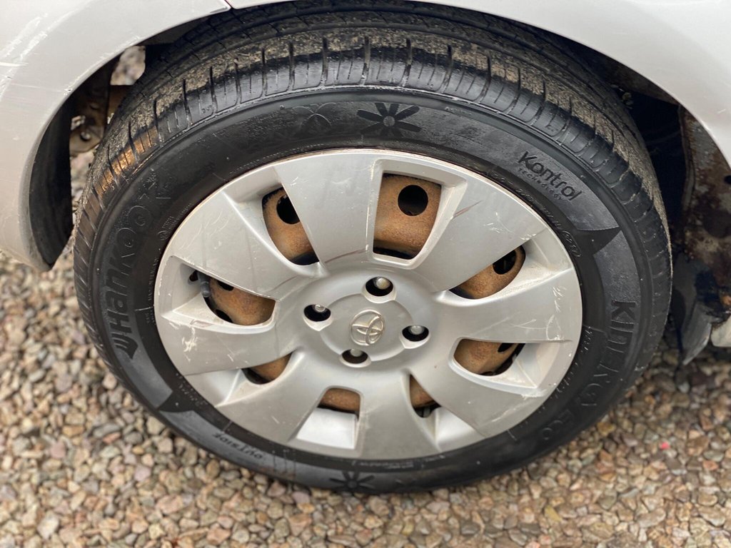 Used Toyota Yaris 2006 for sale - 76434459: Photo 42