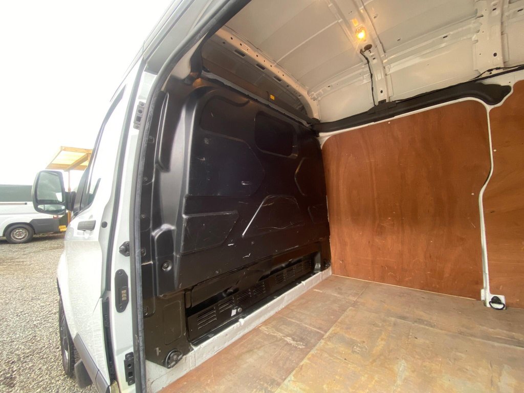 Used Ford Transit Custom 2017 for sale - 76520700: Photo 12