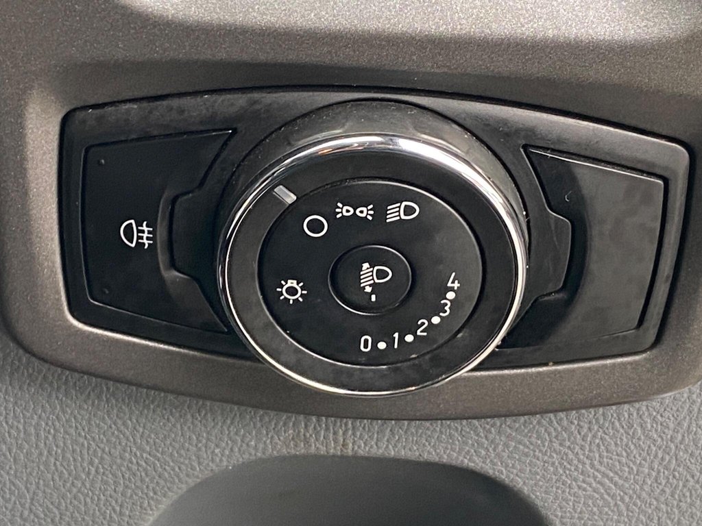 Used Ford Transit Custom 2017 for sale - 76520700: Photo 41