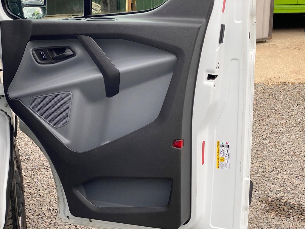 Used Ford Transit Custom 2017 for sale - 76520700: Photo 43