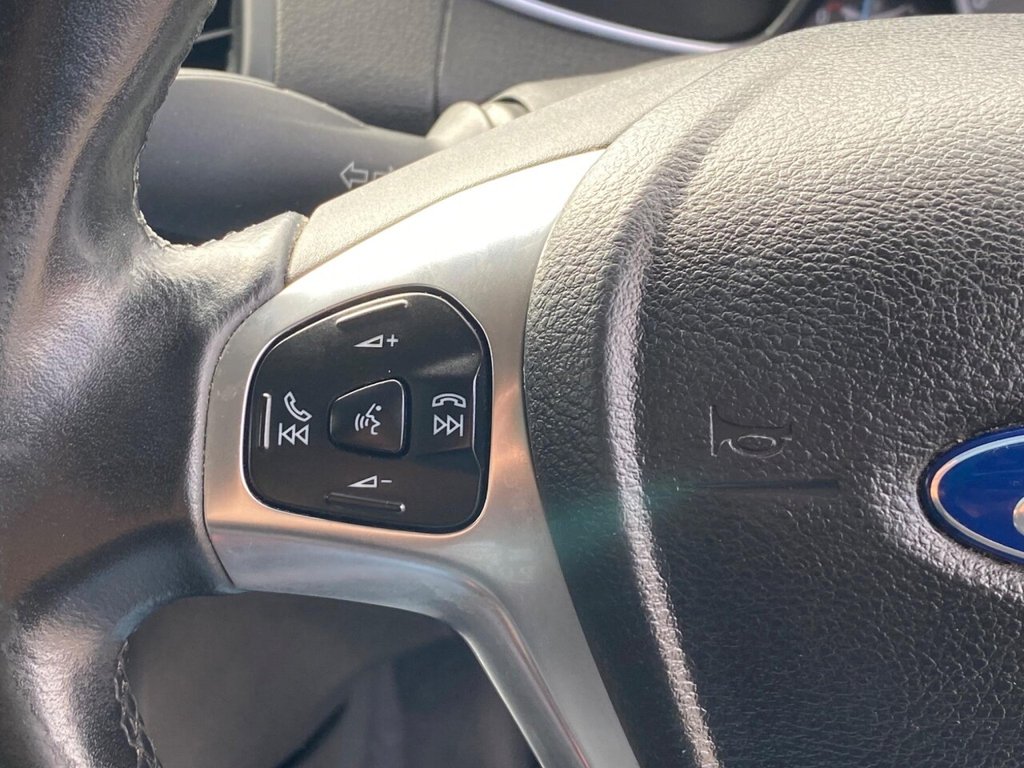 Used Ford Ecosport 2015 for sale - 76048686: Photo 38