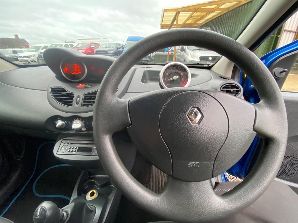 Used Renault Twingo 2008 for sale - 76559262: Photo 26