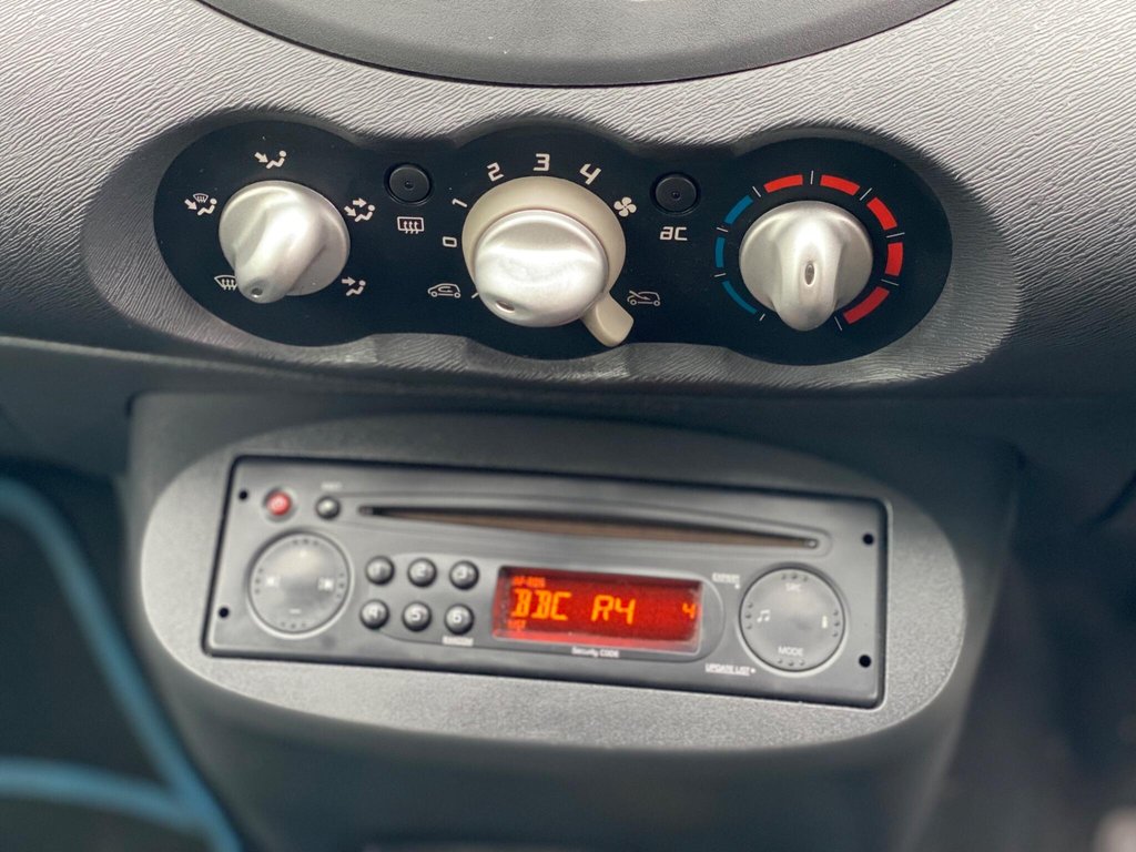 Used Renault Twingo 2008 for sale - 76559262: Photo 28