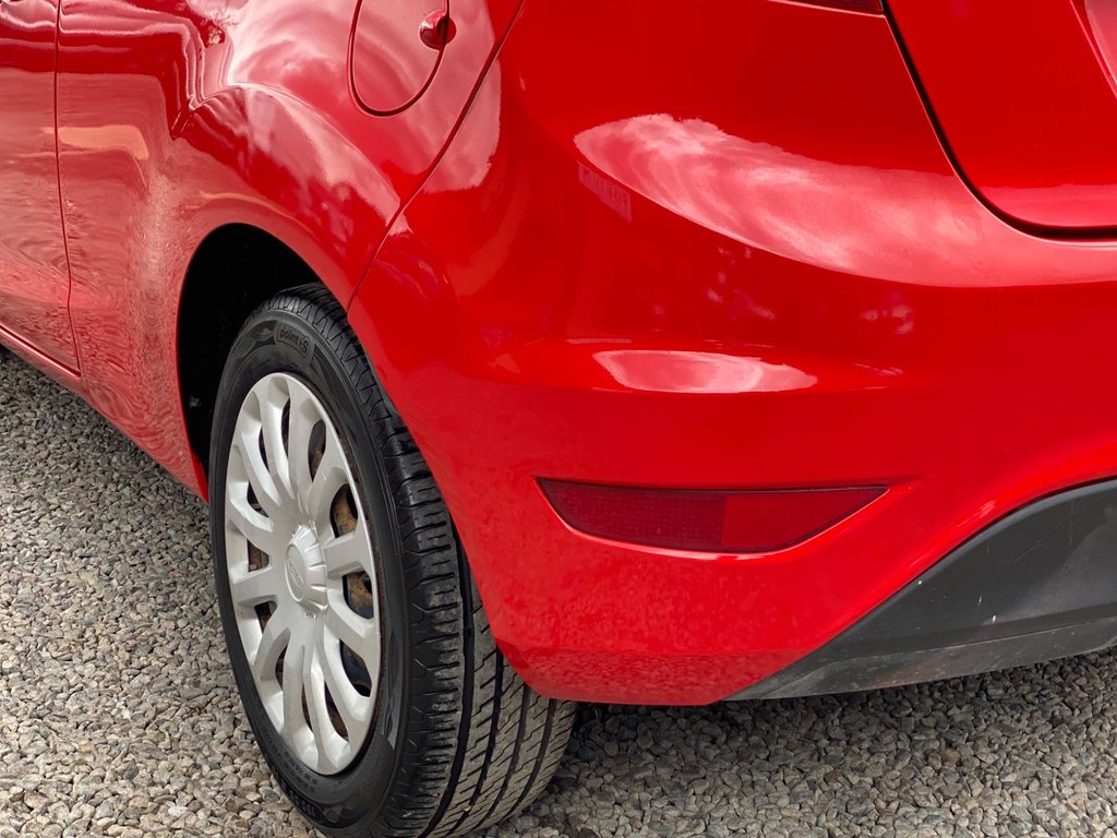 Used Ford Fiesta Van 2017 for sale - 76035185: Photo 25