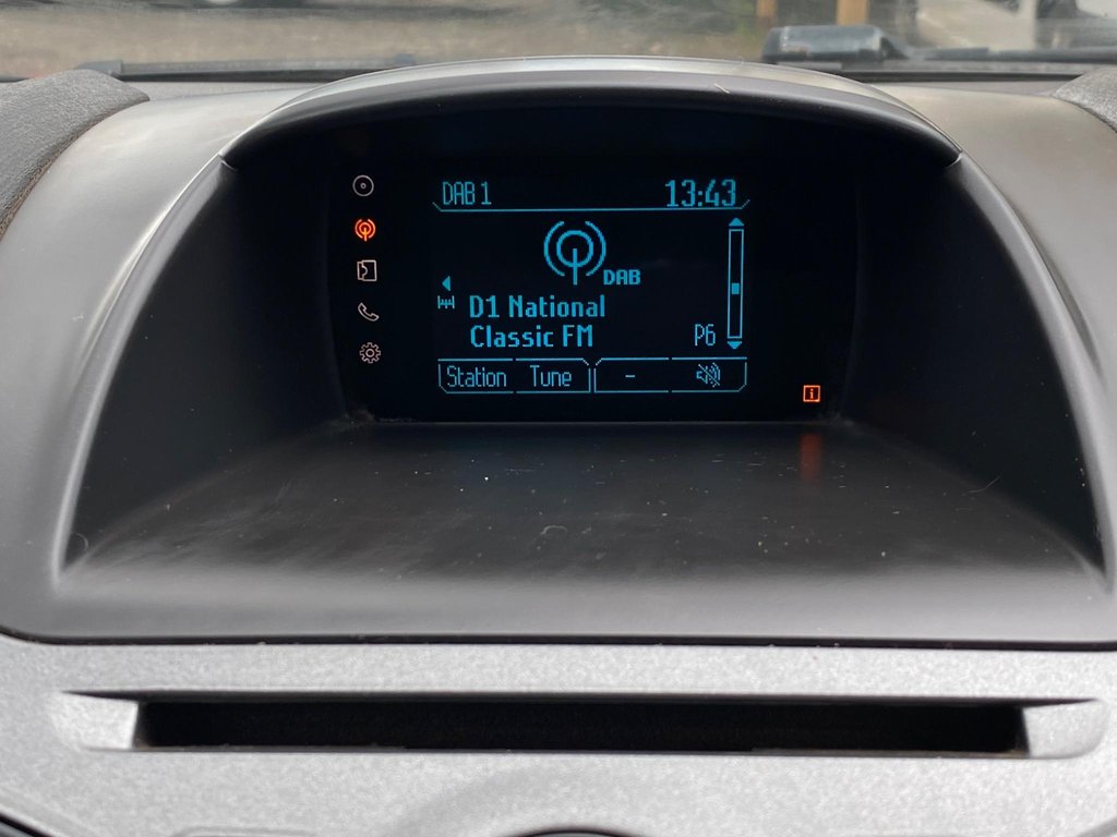 Used Ford Fiesta Van 2017 for sale - 76035185: Photo 33