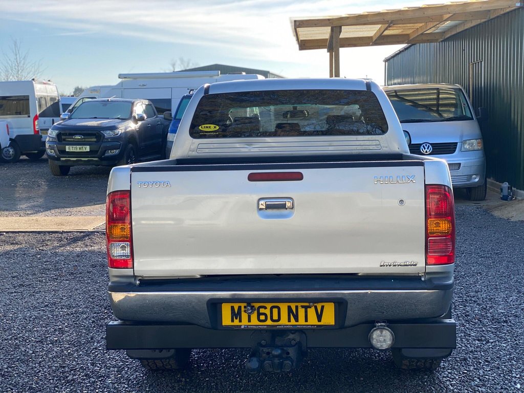 Used Toyota Hilux 2011 for sale - 76900203: Photo 13