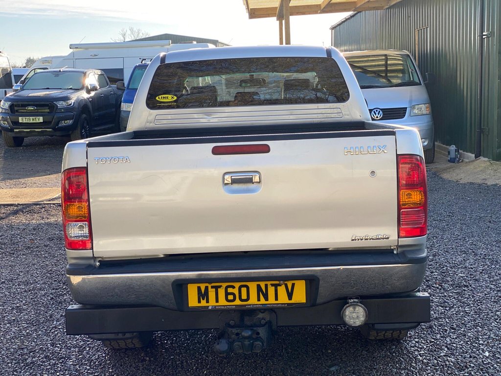 Used Toyota Hilux 2011 for sale - 76900203: Photo 43