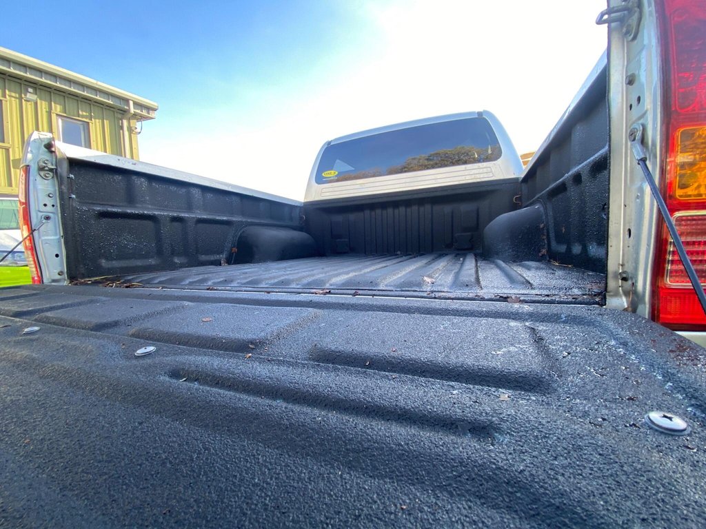 Used Toyota Hilux 2011 for sale - 76900203: Photo 47