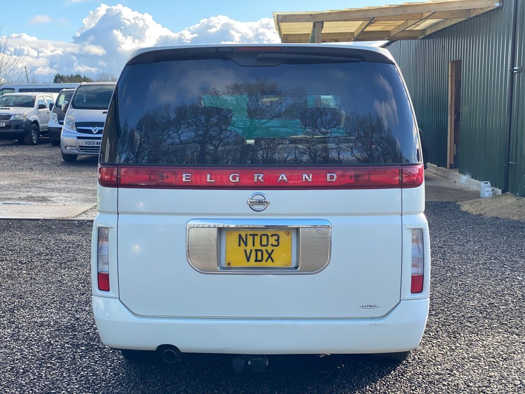 Used Nissan Elgrand 2018 for sale - 77572237: Photo 31