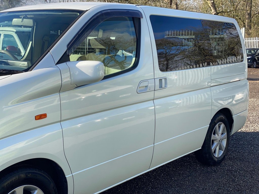 Used Nissan Elgrand 2018 for sale - 77572237: Photo 37