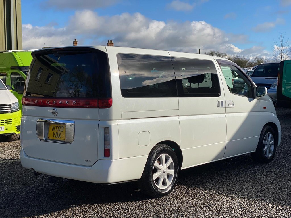 Used Nissan Elgrand 2018 for sale - 77572237: Photo 7